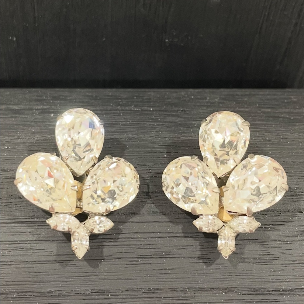 Butler & Wilson earrings vintage clip on massive clear sparkling rhinestones 1.5